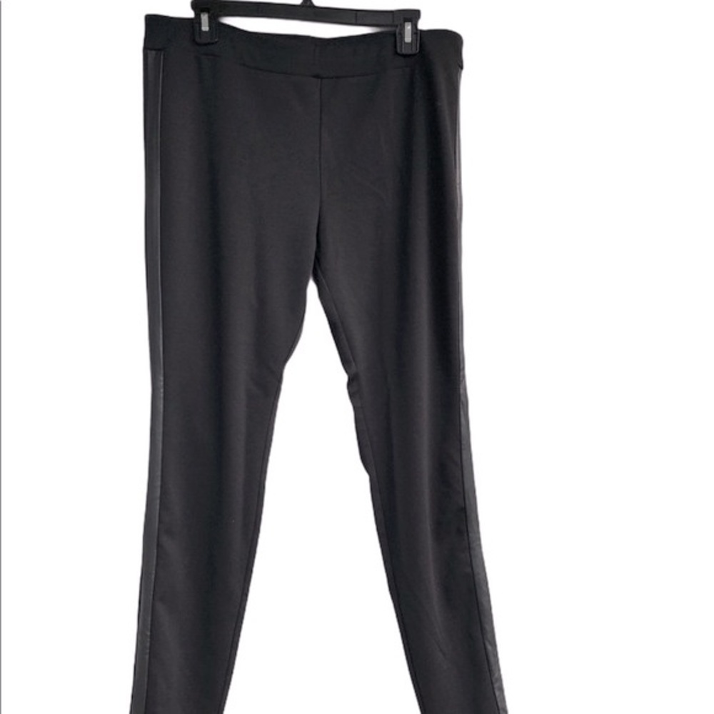 Black size large piped faux leather riding pants